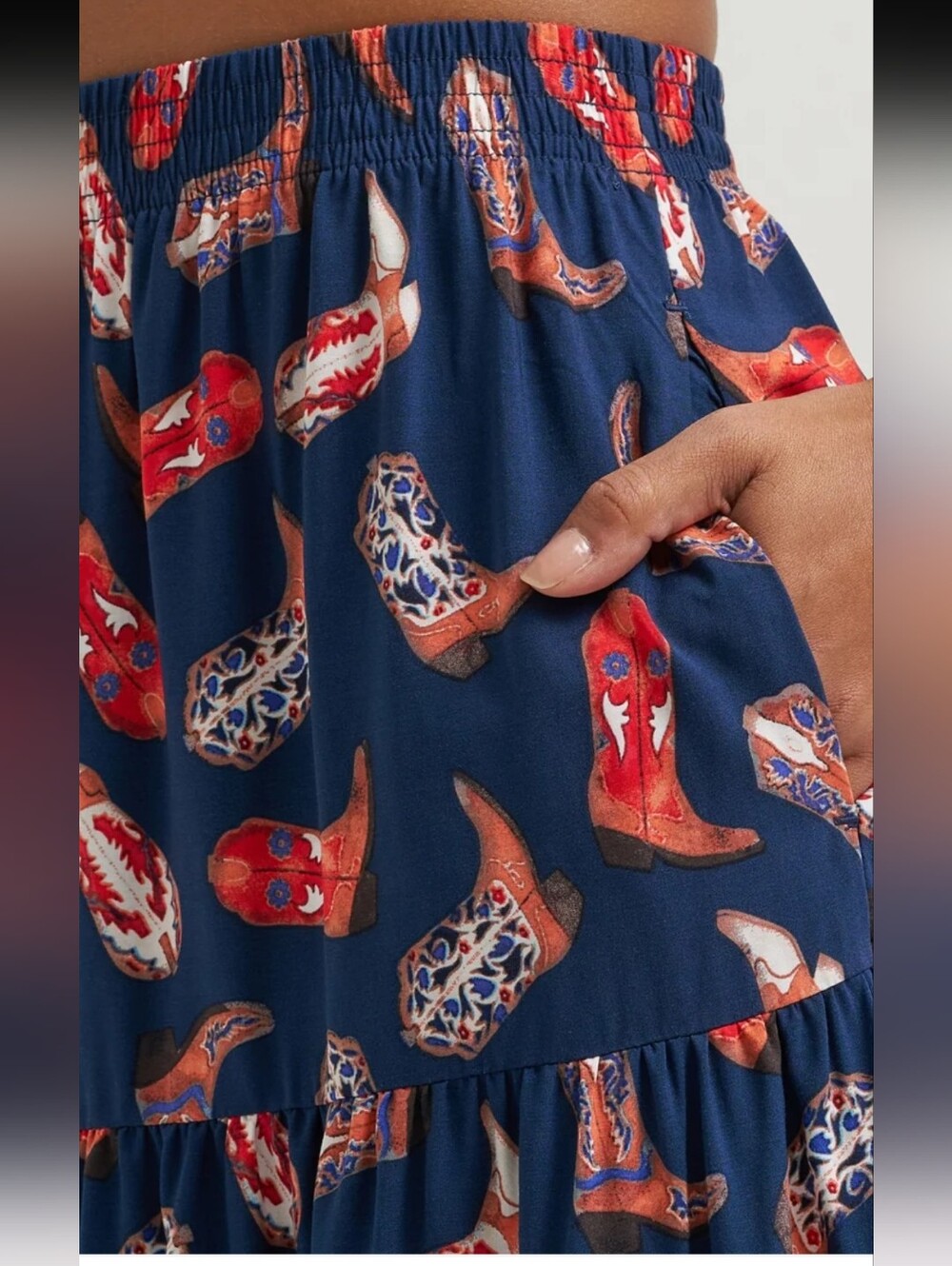 NWT Wrangler MAXINE Cowgirl Boot Print Maxi Skirt SMALL - Picture 11 of 14